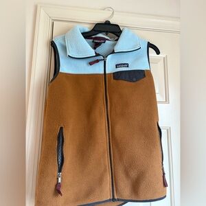 Patagonia Synchilla vest color block baby blue brown size medium